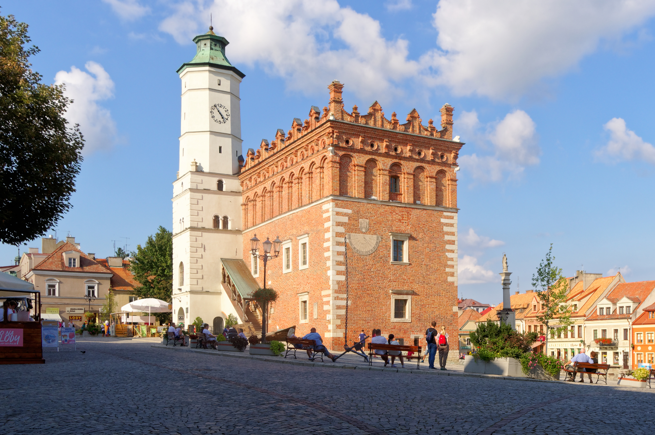 SANDOMIERZ polonia pg travel expeditions